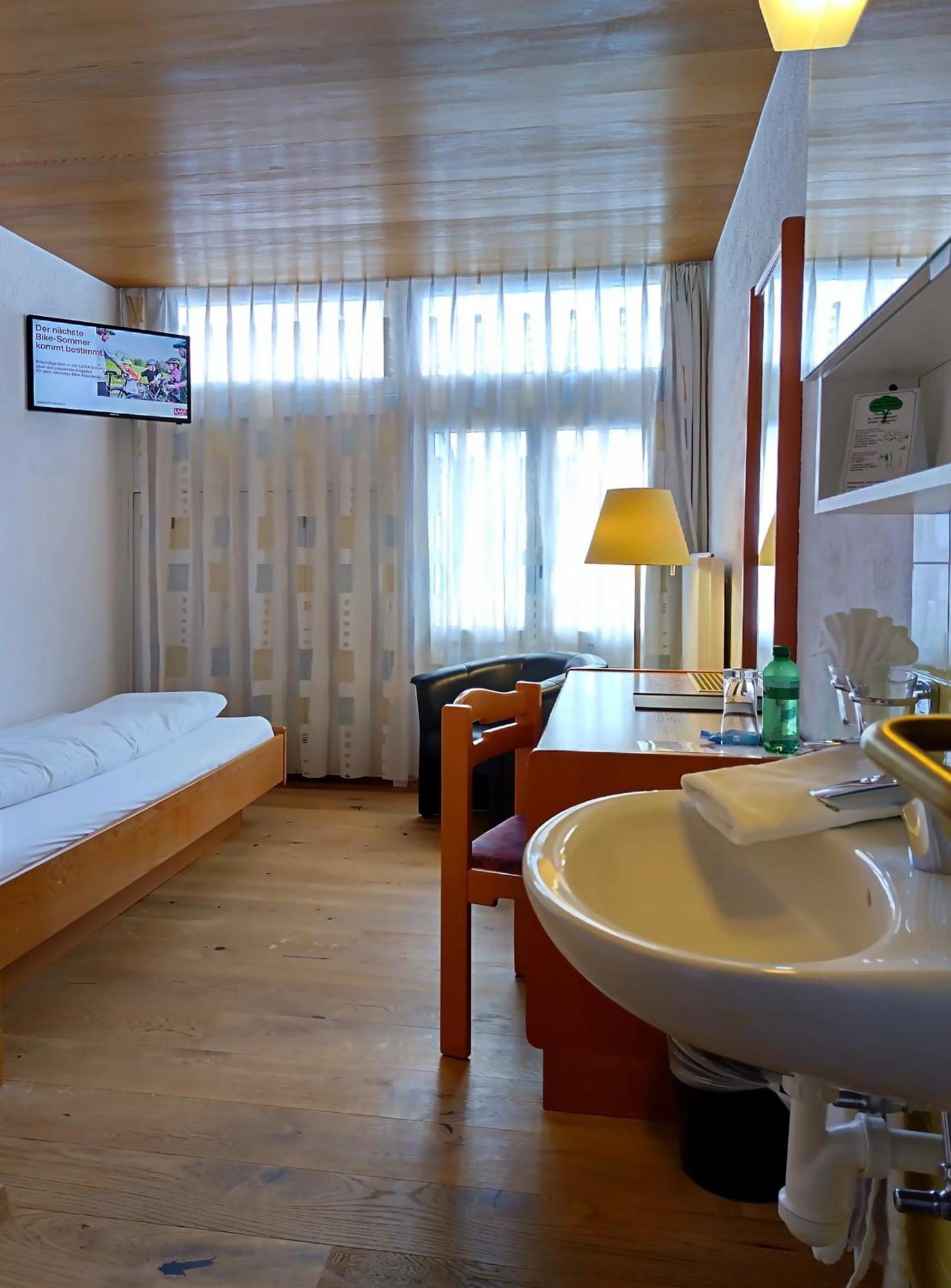 Hotel-Restaurant Bellevue Flims Dış mekan fotoğraf